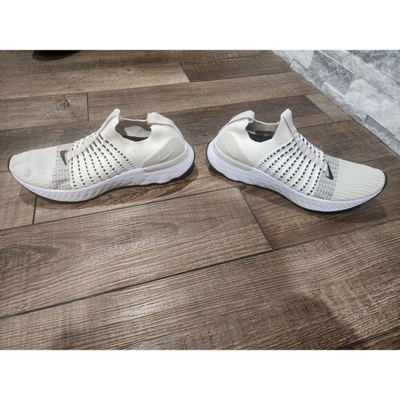 Nike React Phantom Run Flyknit 2 Running Shoes DV2139-100 Mens Sz 8 - Picture 2 of 14